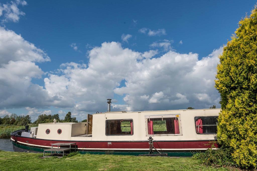 Houseboat Vinkeveen Exterior photo