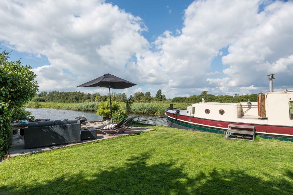 Houseboat Vinkeveen Exterior photo