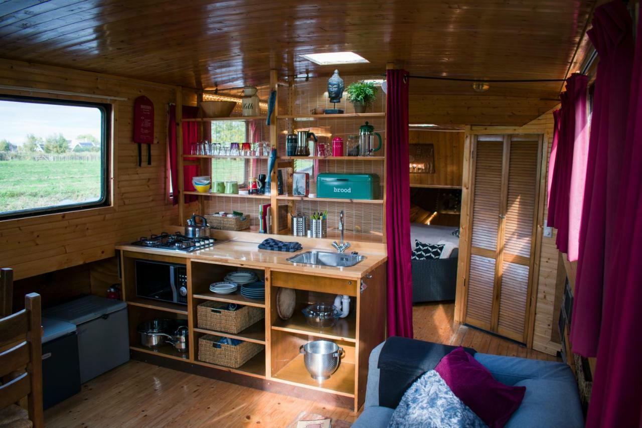 Houseboat Vinkeveen Exterior photo